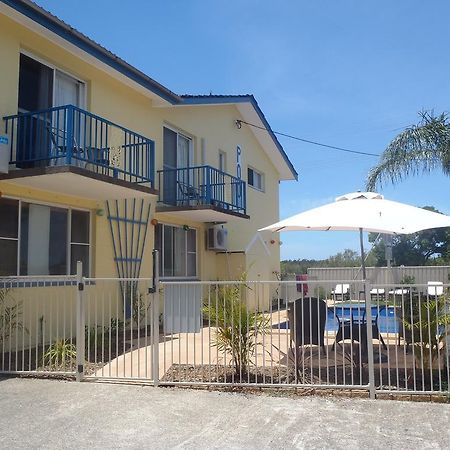 Harrington Village Motel Manning Point Buitenkant foto