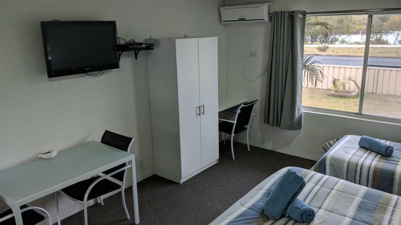 Harrington Village Motel Manning Point Buitenkant foto